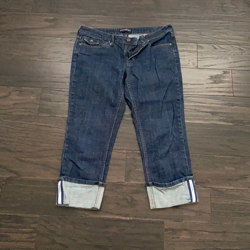 Size 8 Banana Republic capris